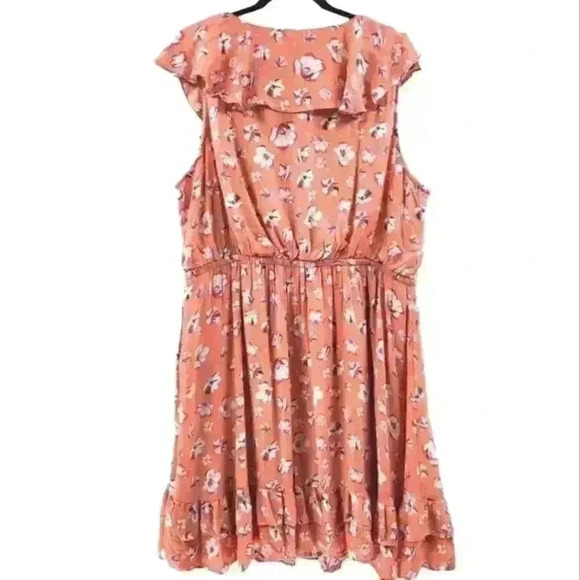 ☆ American Rag Cie 1X Pink Floral Faux Wrap Sleeveless Ruffle Front Dress. 3/$30 - Picture 2 of 6
